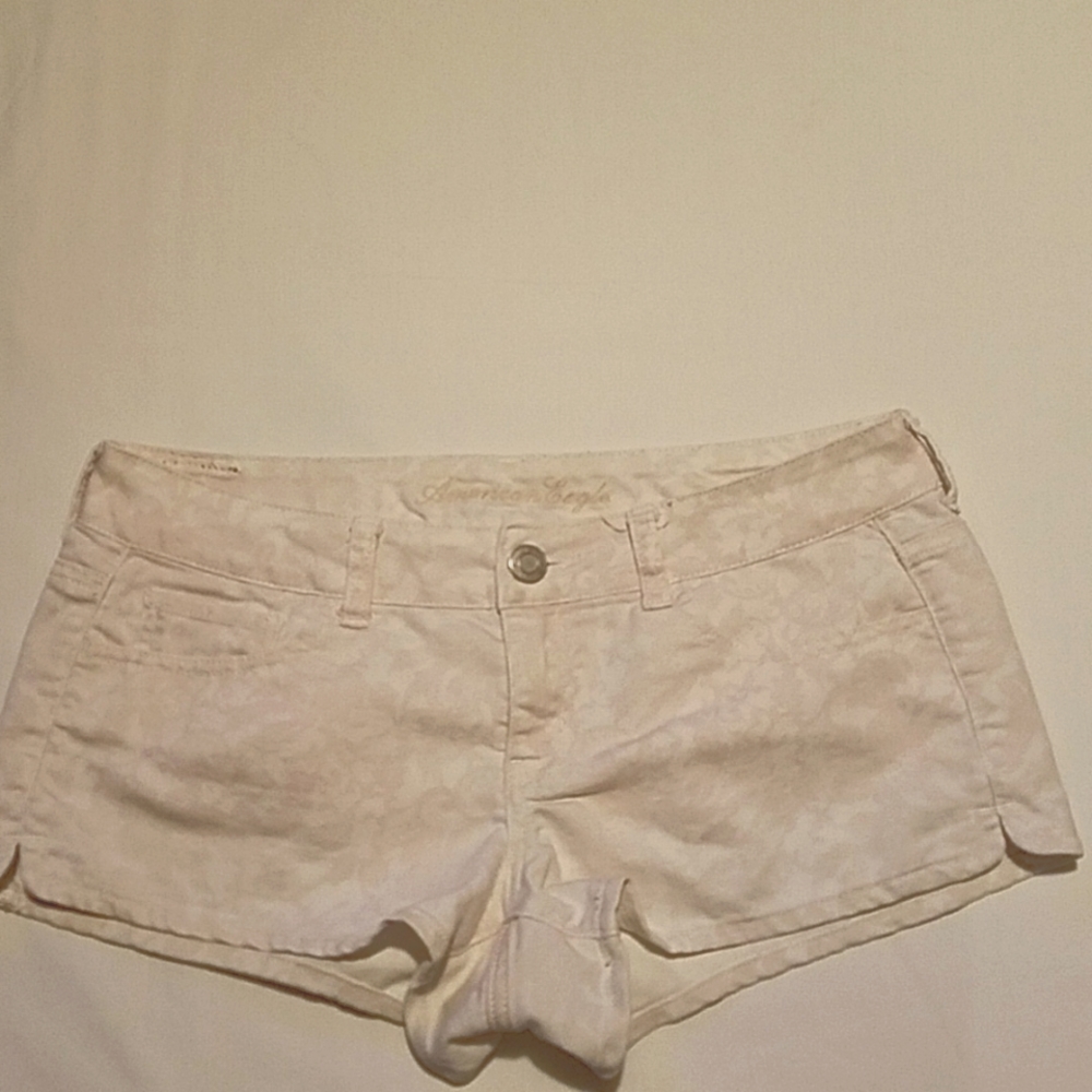 Vintage  cream and rose color patterned shorts